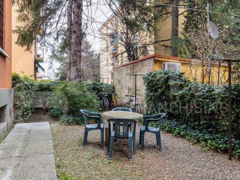 Trilocale via Manin, Bolognina, Bologna