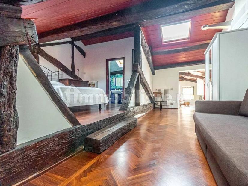 Loft piazzale Cervi, Centro Storico, Parma
