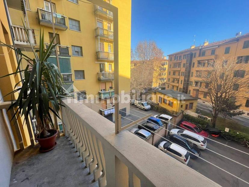 Appartamento piazza della Pace, Saragozza fuori Porta, Bologna