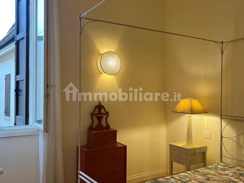 Trilocale via Marchesana, Centro Storico, Bologna