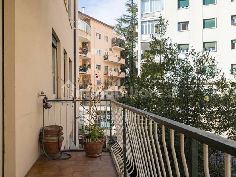 Appartamento via Poggio Catino, Africano - Villa Chigi, Roma