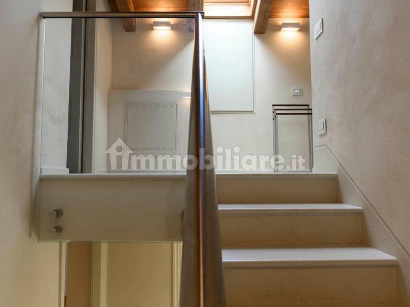 Villa unifamiliare 222 m², Colli San Mamolo, Bologna