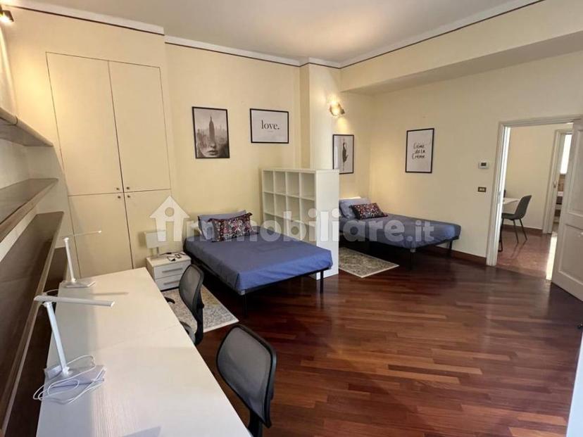 Posto letto in doppia via de' Carbonesi 1, Bologna