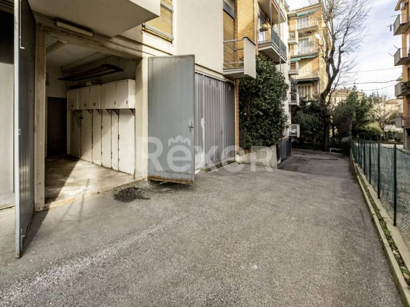 Quadrilocale via Domenico Guglielmini, 19, Colli Murri, Bologna
