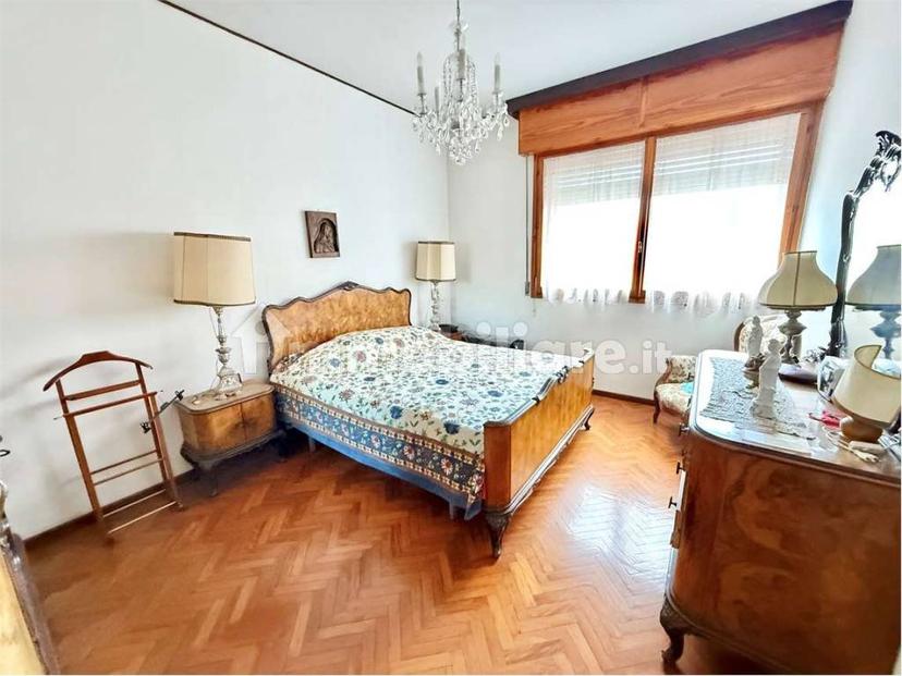 Appartamento adiacenze Giard. Lunetta Gamberini Con Terrazzo, Murri, Bologna