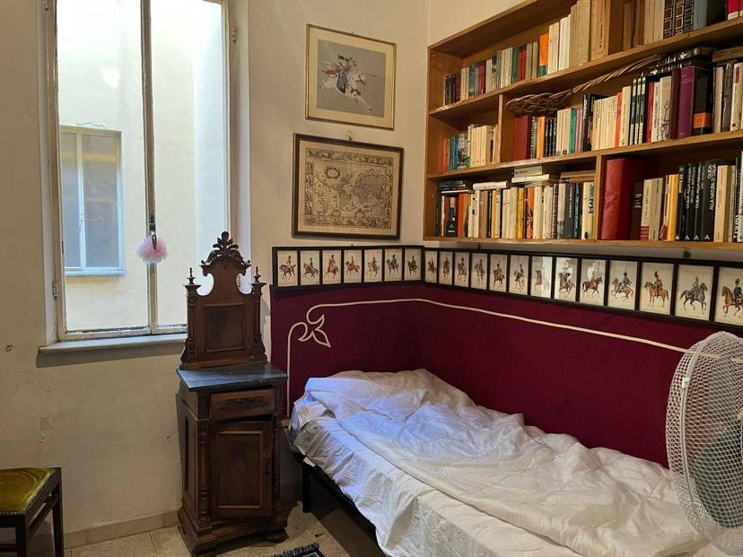 Quadrilocale via Riva di Reno, Centro Storico, Bologna