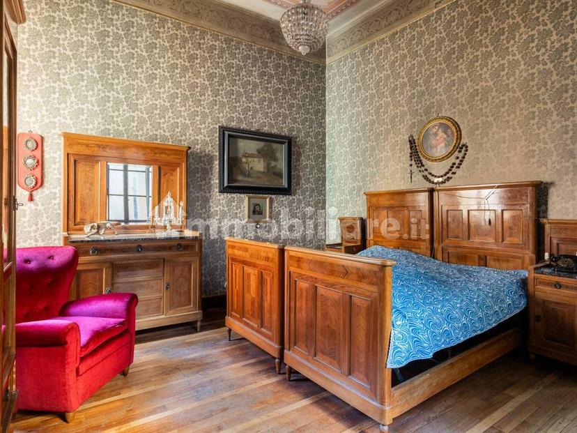 Appartamento buono stato, primo piano, Saragozza dentro le Mura, Bologna