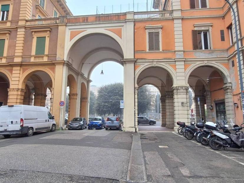 Quadrilocale via Cairoli, Marconi, Bologna