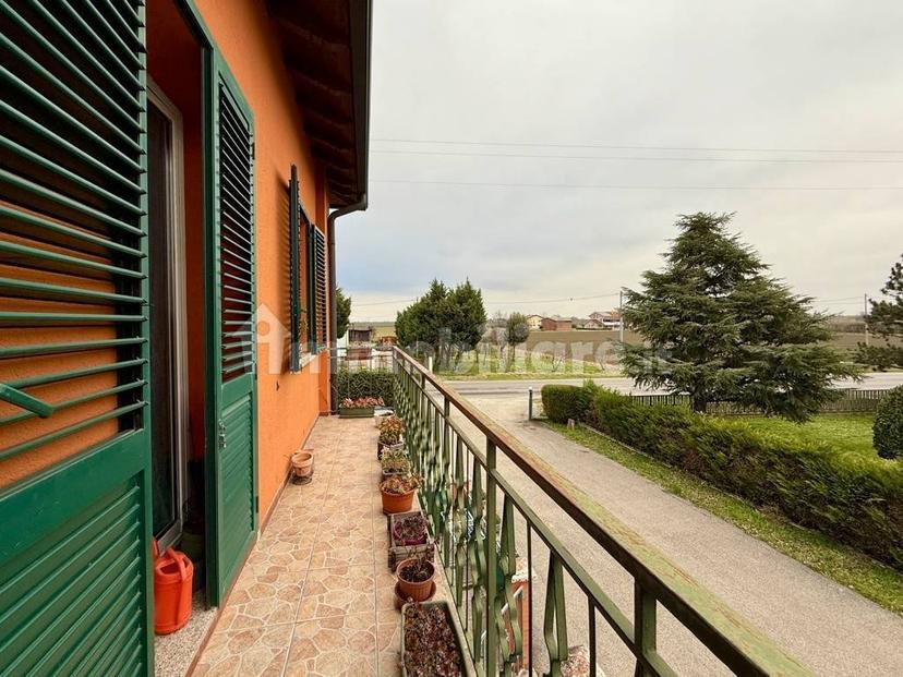 Quadrilocale via Marughetta 32, Sasso Morelli, Sesto Imolese, Imola