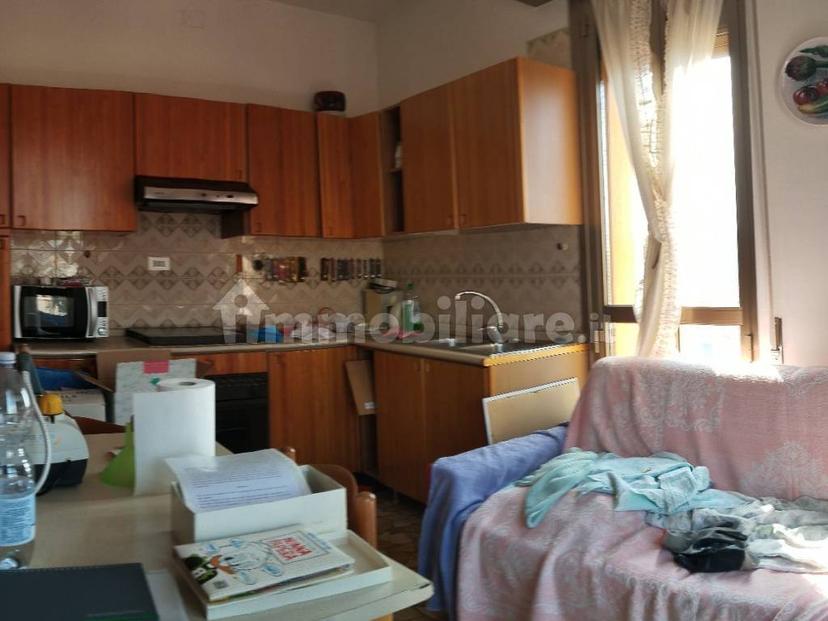 Trilocale buono stato, quarto piano, Santa Viola, Bologna