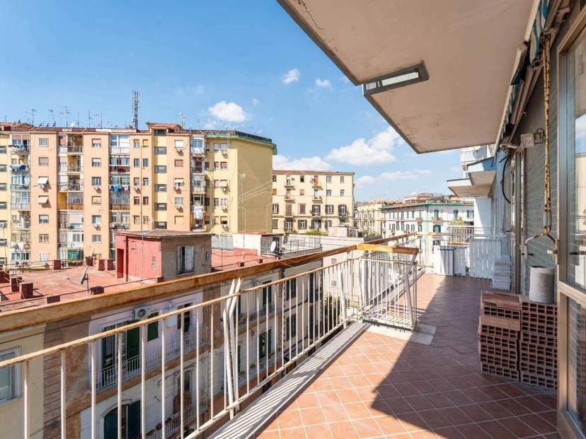 Quadrilocale via Elio Vittorini 10, Arenella, Napoli
