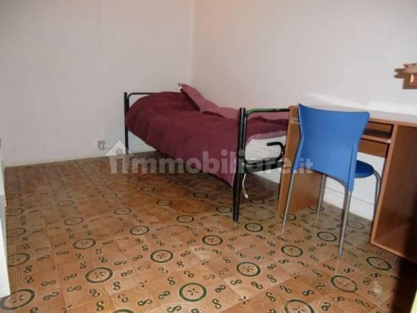 Trilocale via Del Borgo di San Pietro 20, Irnerio, Bologna