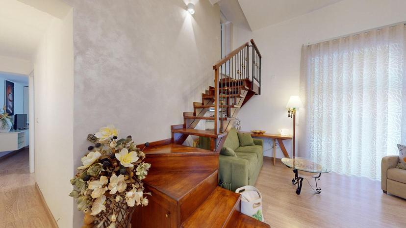 Quadrilocale in vendita, Vico Lepri a Pontenuovo, Napoli