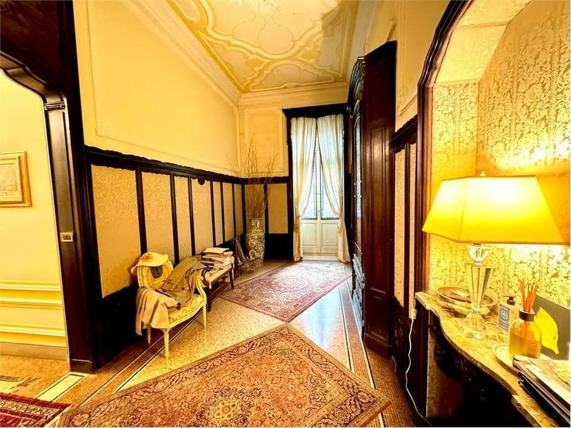 Appartamento in vendita, Via Carlo Alberto 47, Torino