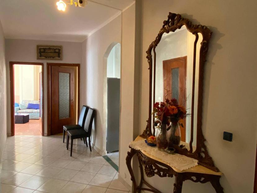 Trilocale in vendita, Via Canelli 130, Torino