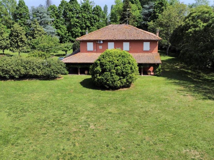 Villa in Via Stiatico 25, San Giorgio Di Piano