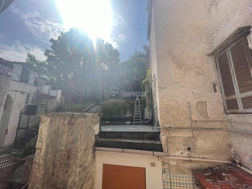 Quadrilocale in Via Pedamentina San Martino, Napoli