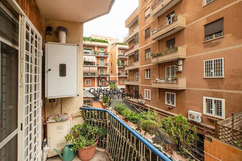Vendita appartamento Via Mesopotamia Roma (RM)