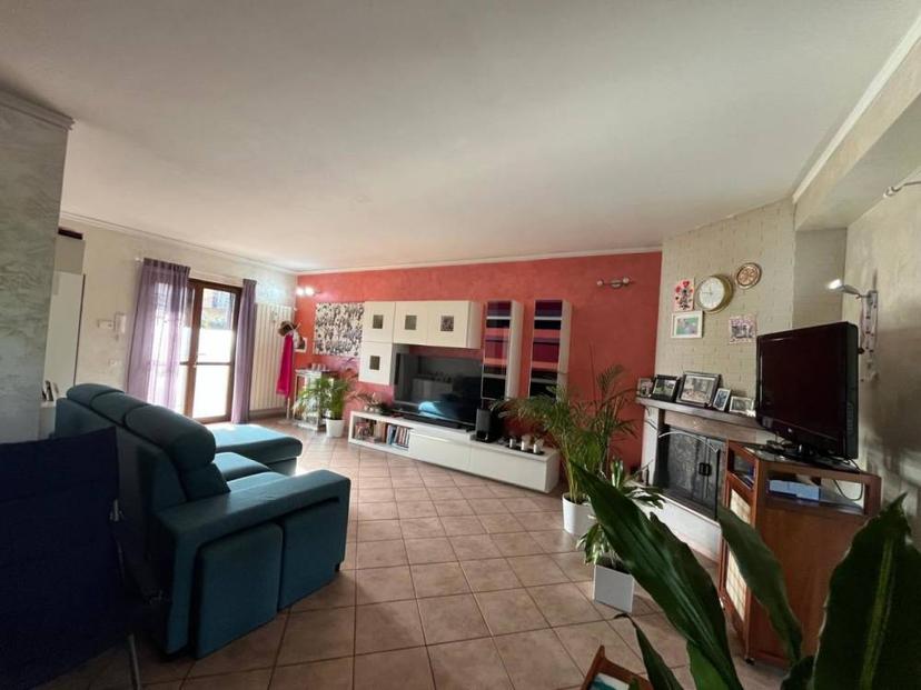 Vendita villa a schiera Via Molise 35 Fonte Nuova (RM)