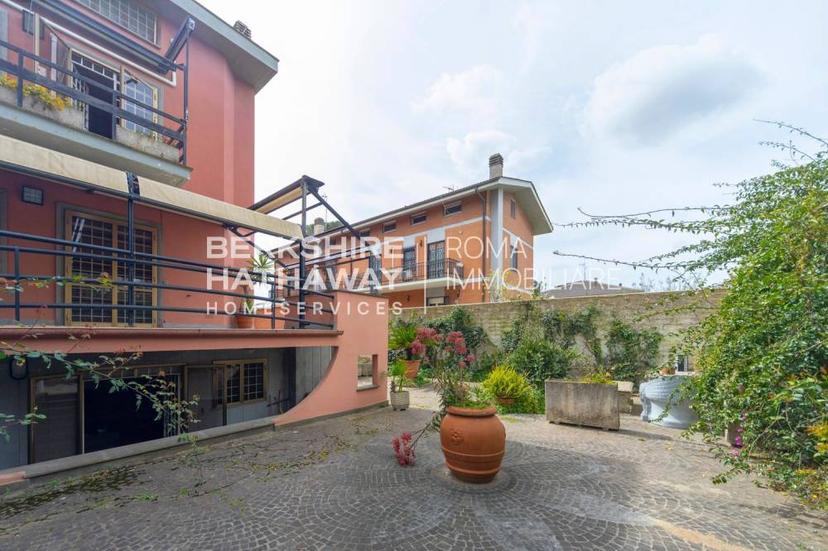 Vendita villa singola Euripide Roma (RM)