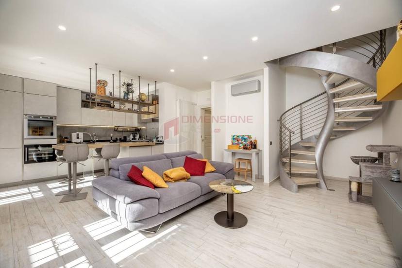 Vendita Casa Bi/Trifamiliare Via di massa san giuliano Roma (RM)
