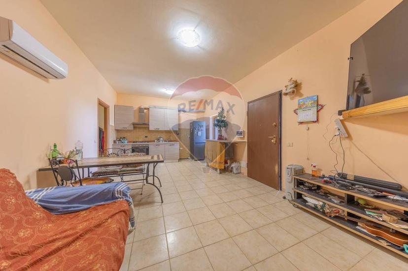 Vendita appartamento Via dei Salici Pomezia (RM)