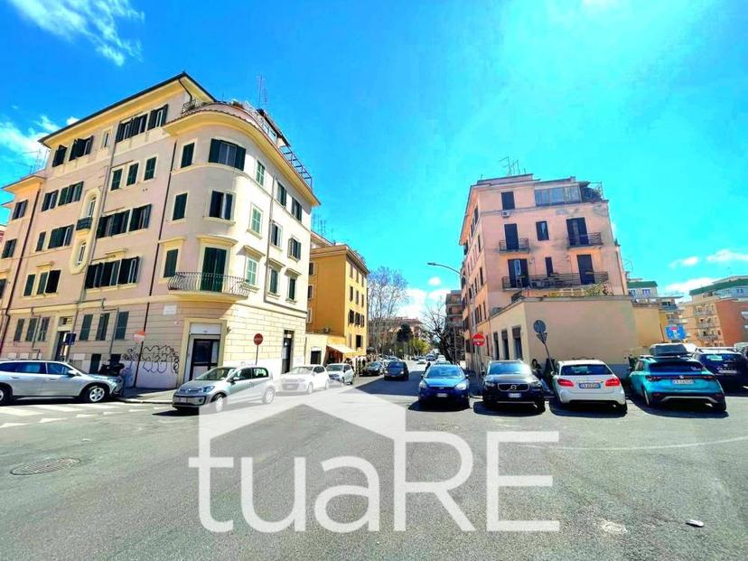 Vendita appartamento Via Latina Roma (RM)