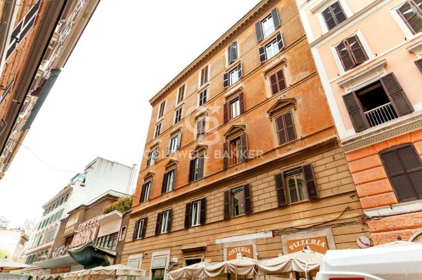 Vendita appartamento Via Natale Del Grande Roma (RM)