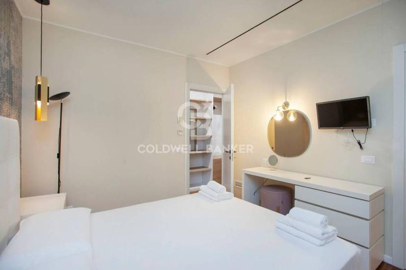 Vendita appartamento Via Costanza Milano (MI)