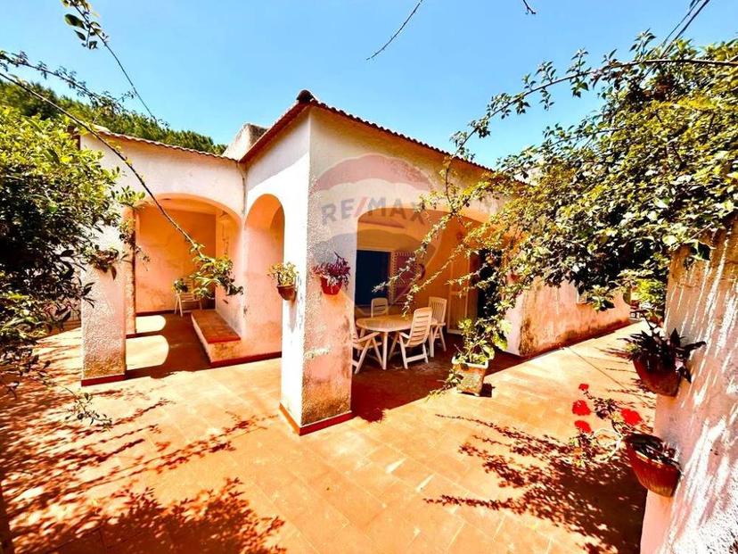 Vendita villa singola Lacco Ameno (NA)