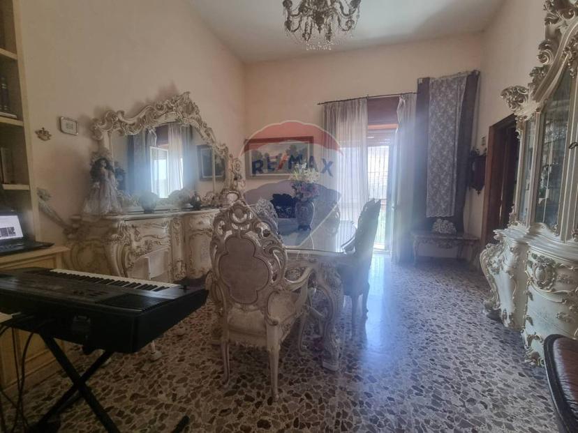 Vendita appartamento Via Roma Melito di Napoli (NA)